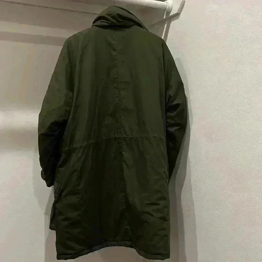 Men’s Vintage Swedish Military Green Long Coat from the 1990’s - Picture 5 of 5